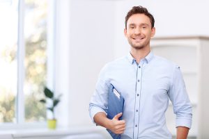 Se reconvertir en agent immobilier : est-ce fait pour vous ?